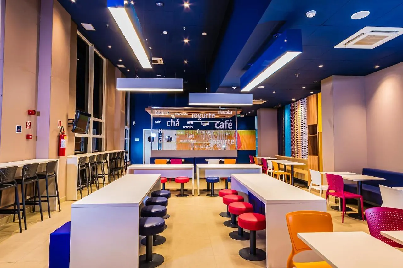 Hotel Ibis Budget Fortaleza Praia De Iracema