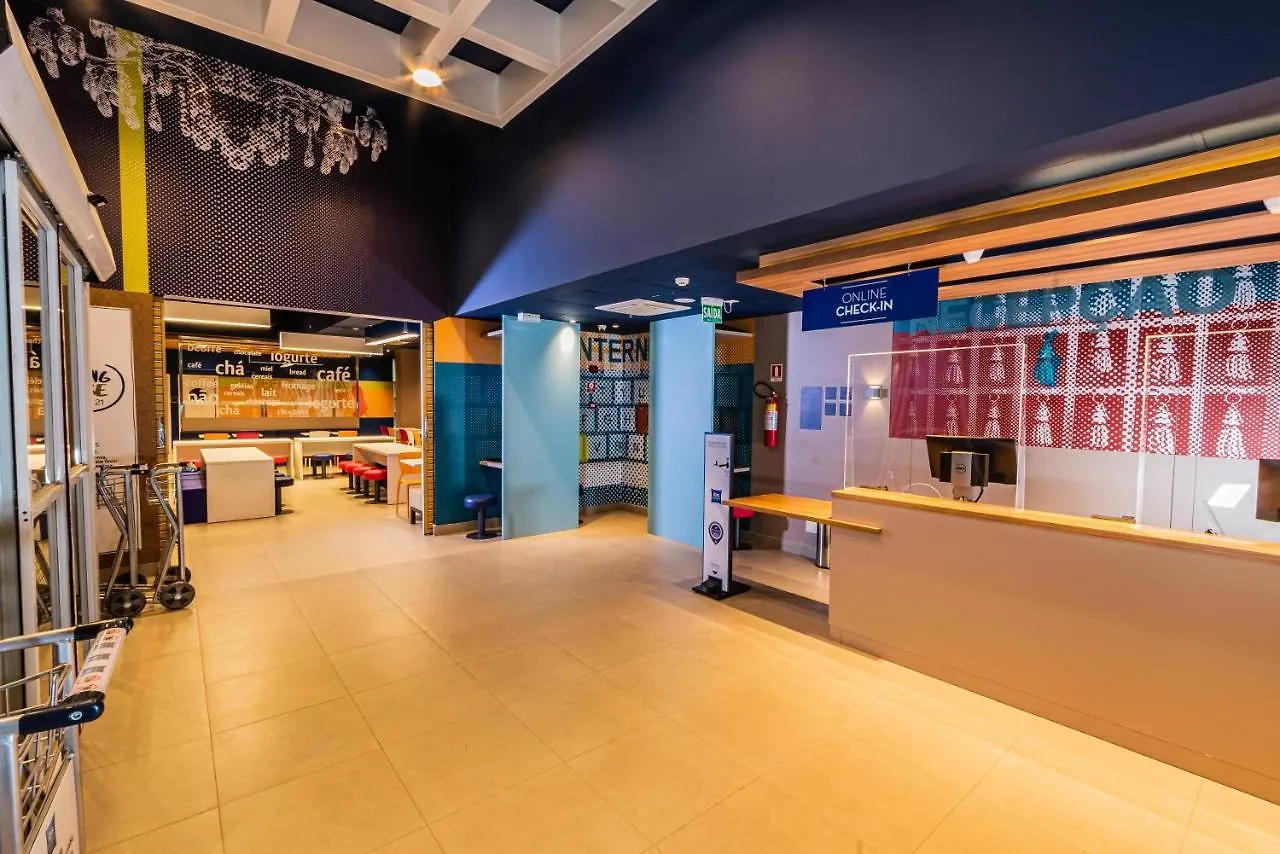 Ibis Budget Fortaleza Praia De Iracema Brasile